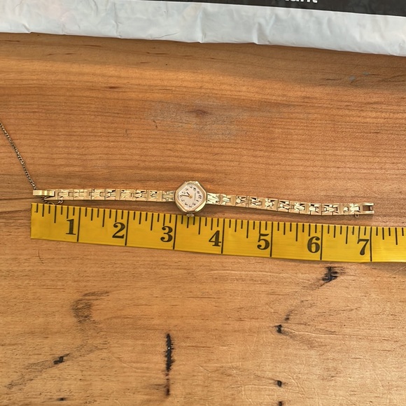 1970’s Vintage wind up Bulova Caravelle Watch! - Picture 12 of 12